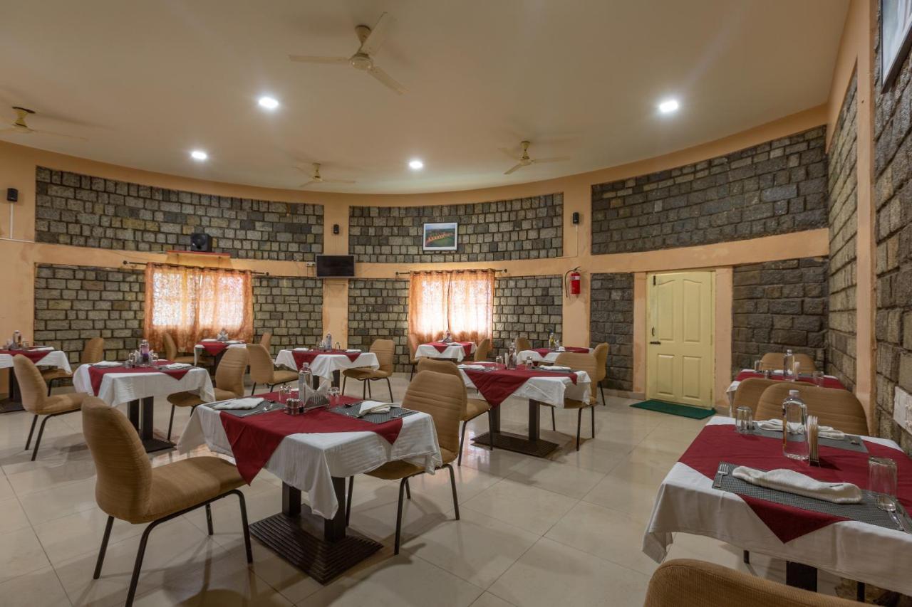 Kstdc Mayura Durg Chitradurga Exterior foto