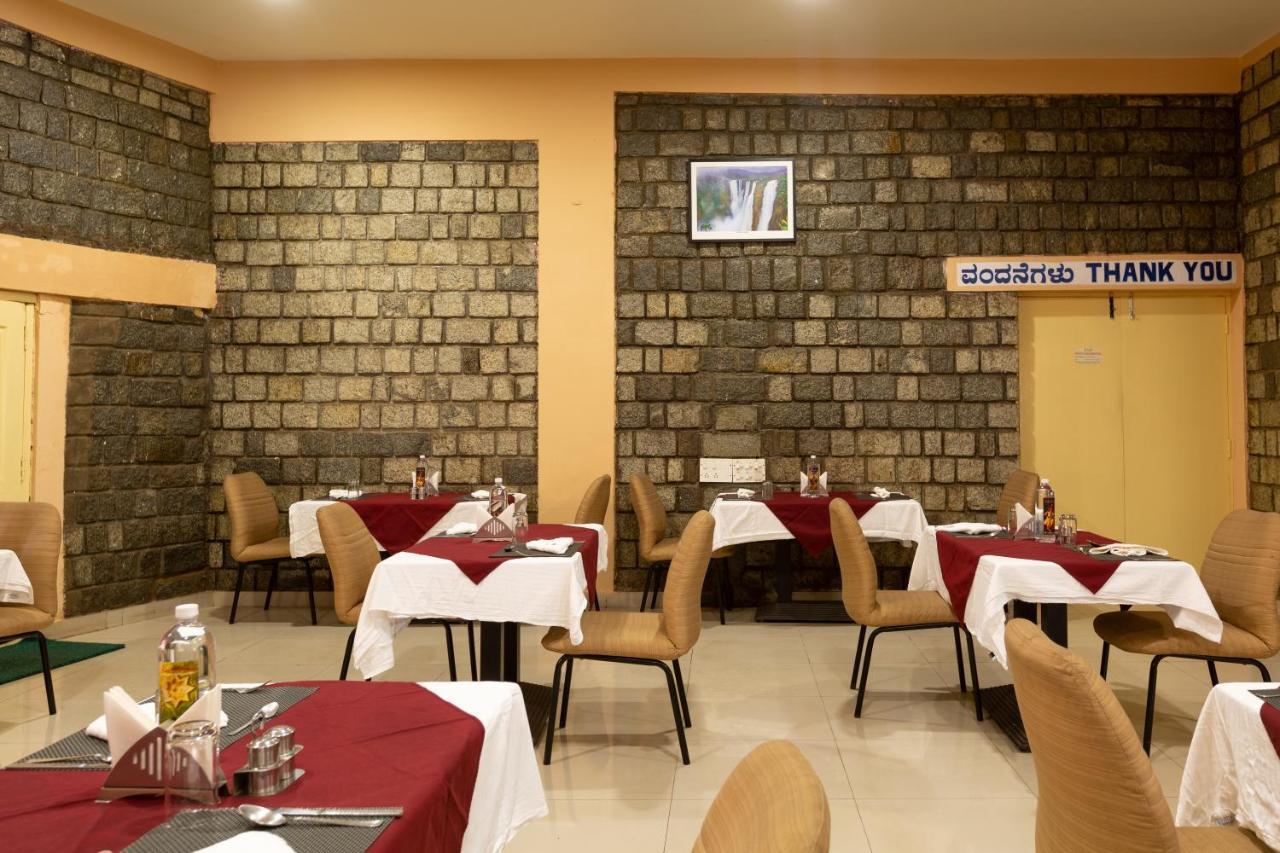 Kstdc Mayura Durg Chitradurga Exterior foto