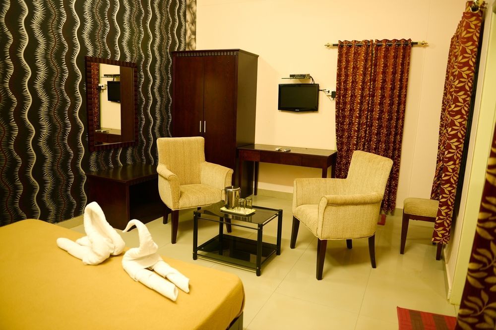 Kstdc Mayura Durg Chitradurga Exterior foto